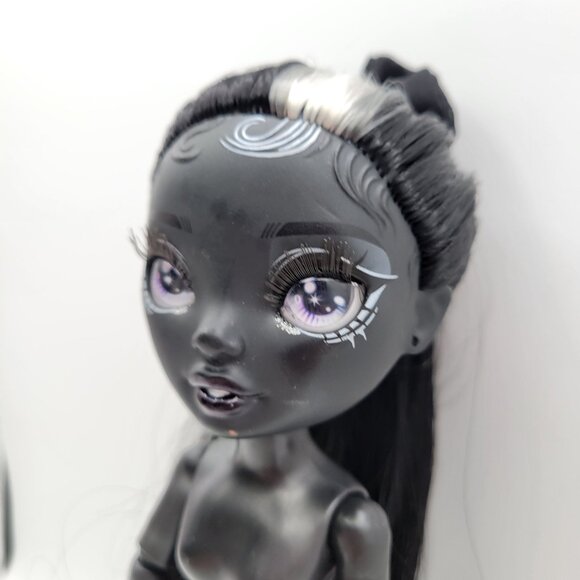 MGA  Rainbow High Doll Lot - Skylar Blue & Onyx Black & Georgie Peach - Picture 9 of 16